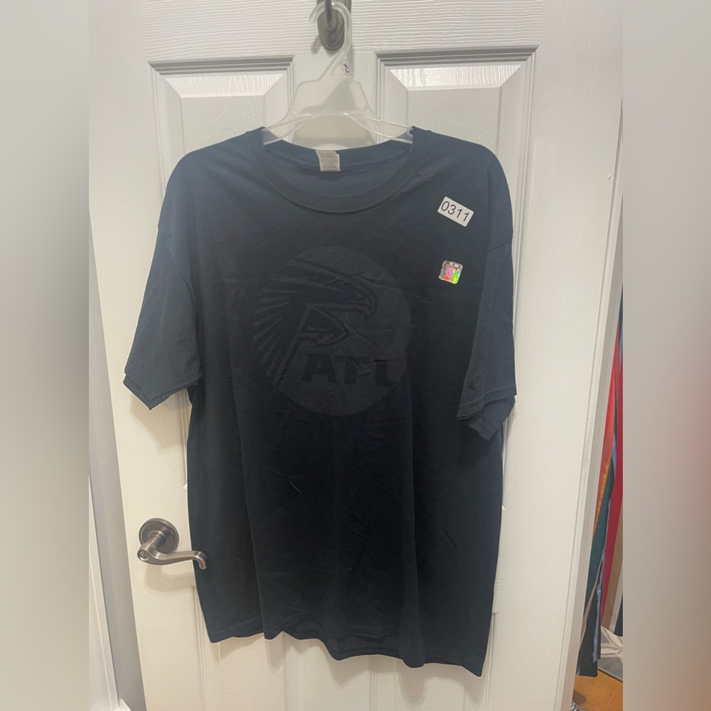 COPY - Falcons T-shirt black fruit of the loom large shortsleeve